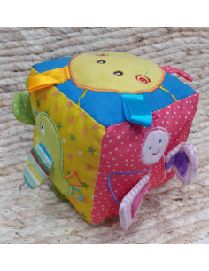 PELUCHE CUBO BEBÉ